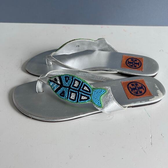 Tory Burch flip-flop slide size 7.5 silver fish beaded ocean mermaid  - Picture 3 of 7